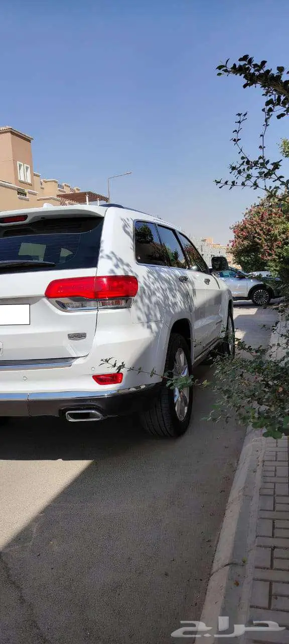 جيب جراند شروكي 2015 فل كامل 2