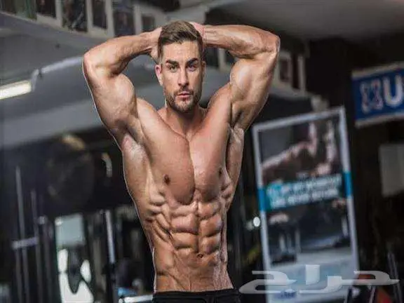 مدرب لياقة بدنية 0