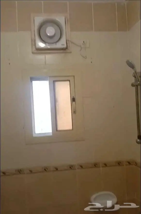 للإيجار 3غرف وصالة وحمامين 30 الف السلامة ظهير ممشى اليمامة 4