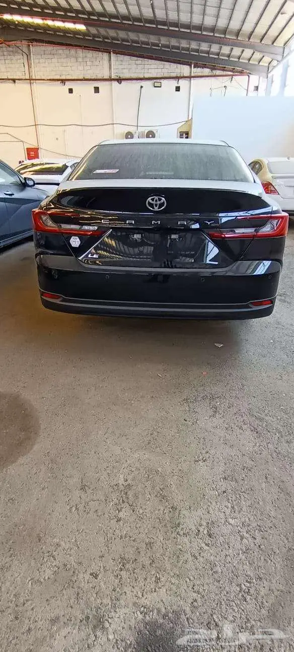 تويوتا كامري 2025 بنزين LE 5