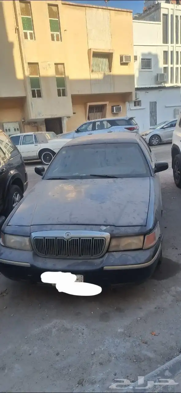 جراند ماركيز للبيع 2002 0