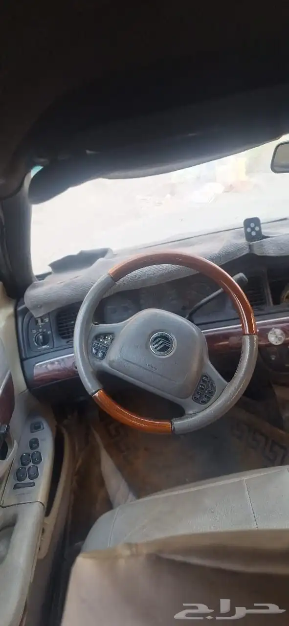 جراند ماركيز للبيع 2002 4