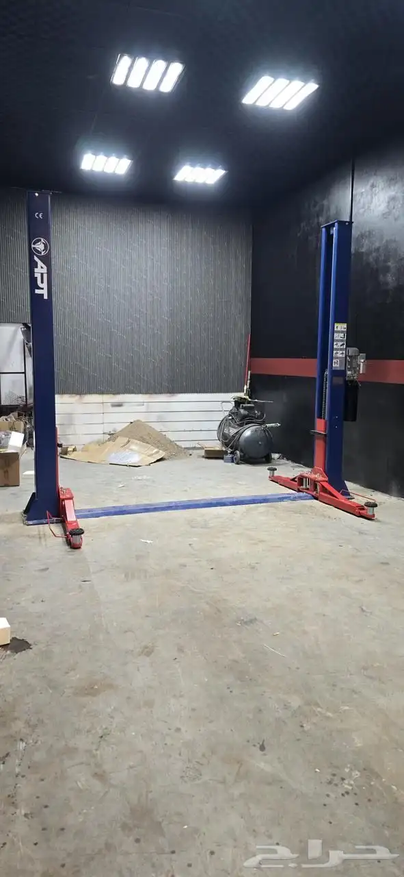 رافعة سيارات 4 طن جديدة مع ضمان خمس سنوات وتركيب مجاني 3