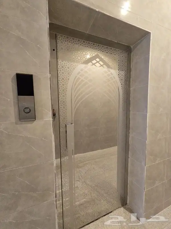 للبيع روف علوي مع ملحق تشطيب راقي مصعد شغال جاهز 650الف 5