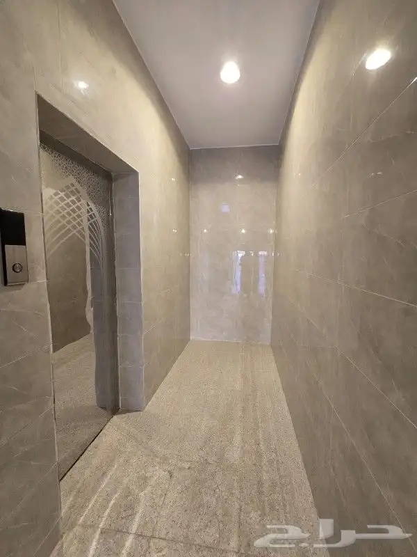 للبيع روف علوي مع ملحق تشطيب راقي مصعد شغال جاهز 650الف 3