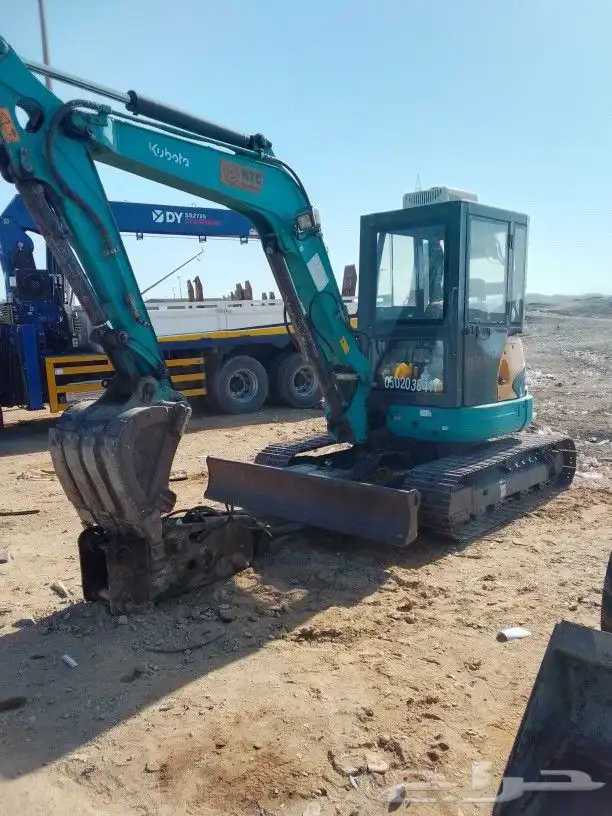 بوكلين صغير للايجار 0