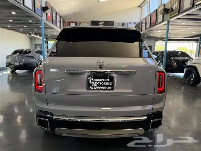 Rolls Royce Cullinan 2025 أصفار 4