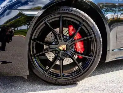 للبيع بورش 718 كايمن S موديل 2024 ممشى قليل جدا وارد كندا index