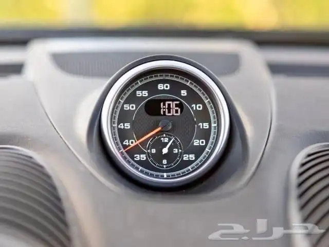 للبيع بورش 718 كايمن S موديل 2024 ممشى قليل جدا وارد كندا 12