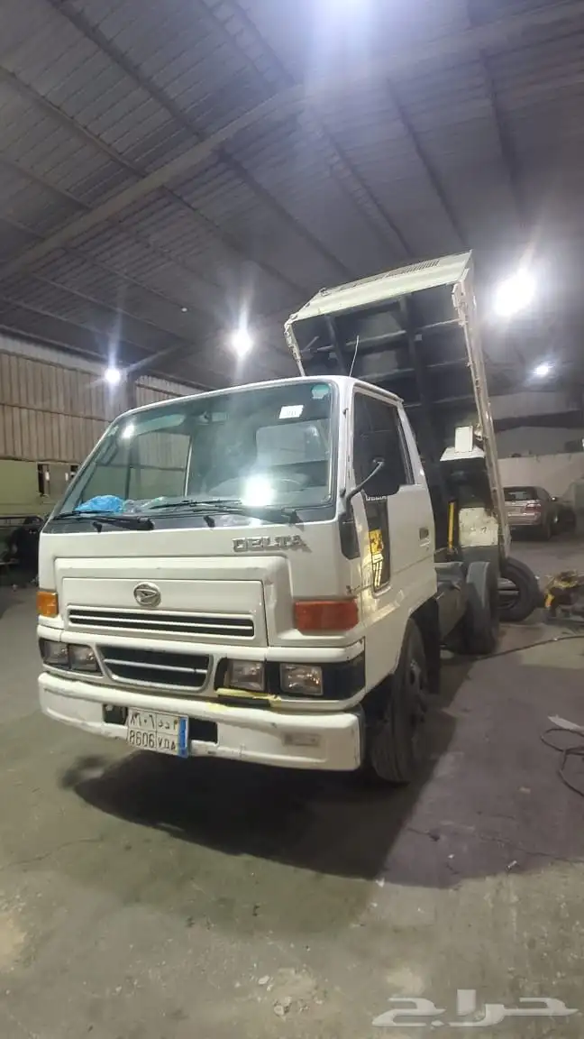 قلاب ديهاتسو مديل 2004 مخزن ماشي 140 4