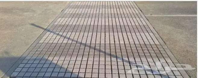 متخصصون في أعمال البردورات والإنترلوك والبلاط 0