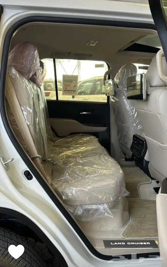 تويوتا لاندكروزرGXR فل كامل تنفس طبيعي بنزين مودل 2025 خليجي 12