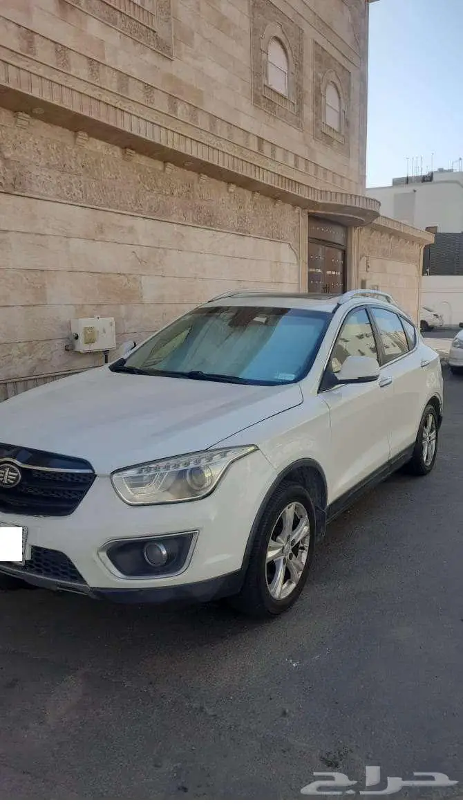 للبيع أرخص سيارة جيب عائلية بمواصفات عالية 3