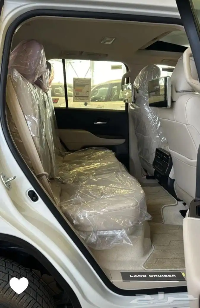 تويوتا لاندكروزرGXR فل كامل تنفس طبيعي بنزين مودل 2025 خليجي 14