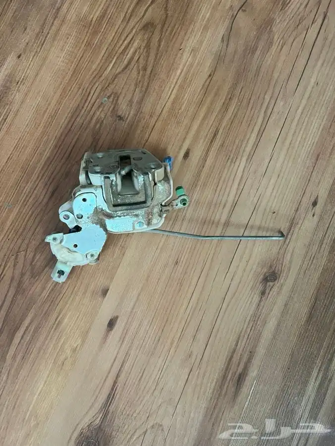 قطع وكالة فتك 2016 للبيع (ديكور نظارات مع القاعدة  قفل) 3