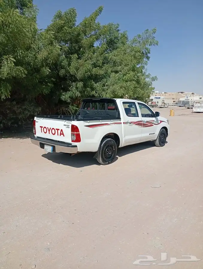 البيع هايلوكس 2