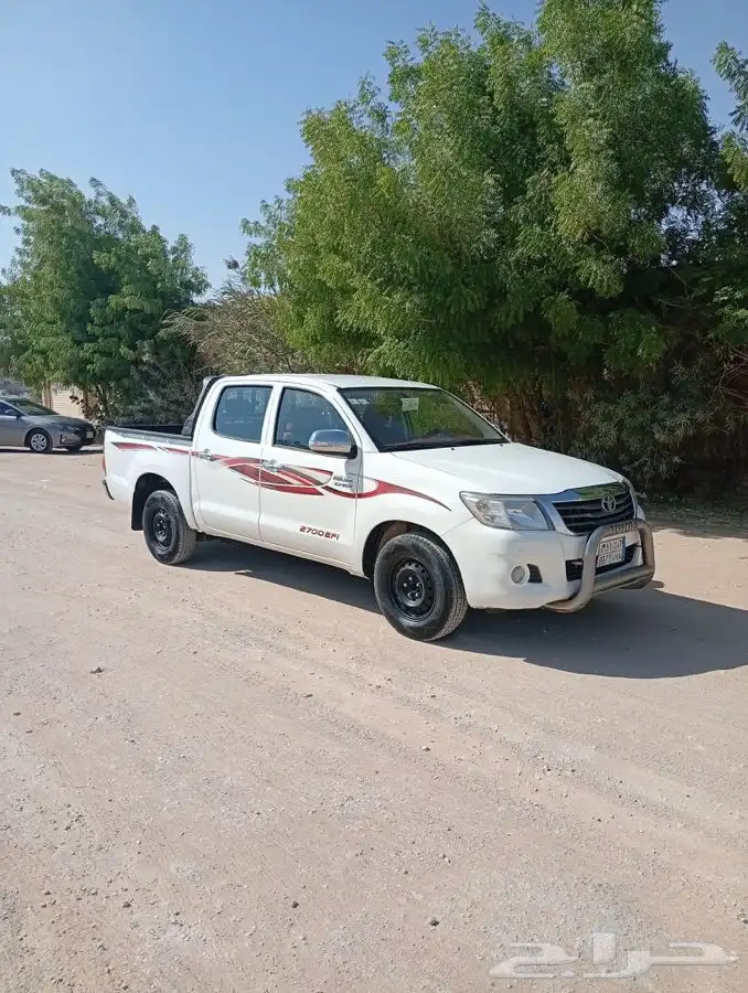 البيع هايلوكس 4