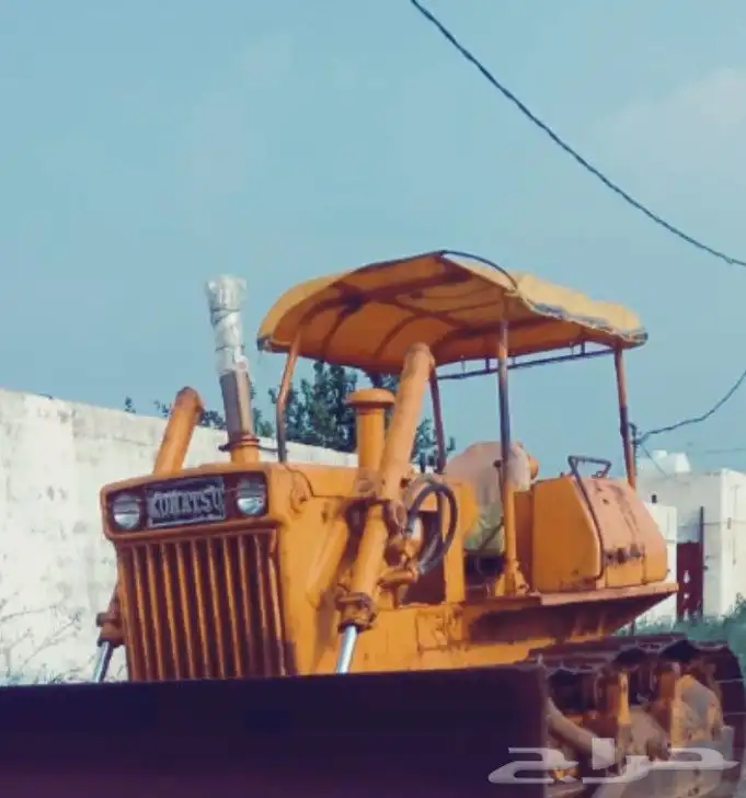 يوجد لدي دركتل كوماتسو 16 نظيفه ماشاء الله تبارك الله لايجار 0