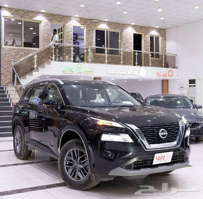 نيسان _ أكس تريل _ 5 ركاب _ دبل _ 2025 1