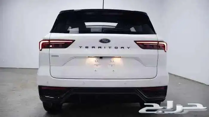 فورد تيريتوري تيتانيوم دارك اديشن 2025 4