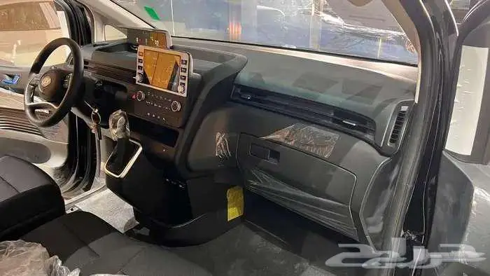 هيونداي ستاريا 9 مقاعد 2024 ديزل اوتوماتيك 6