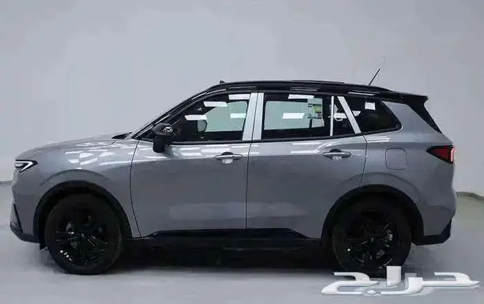 فورد تيريتوري تيتانيوم دارك اديشن 2025 6