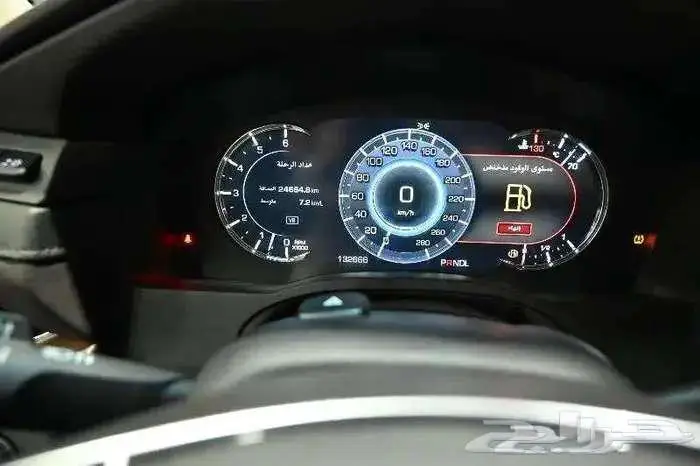 كاديلاك اسكاليد 2018 فل كامل سعودي 14