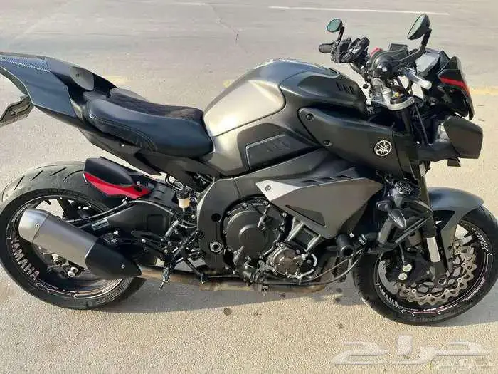 Yamaha MT-10 1