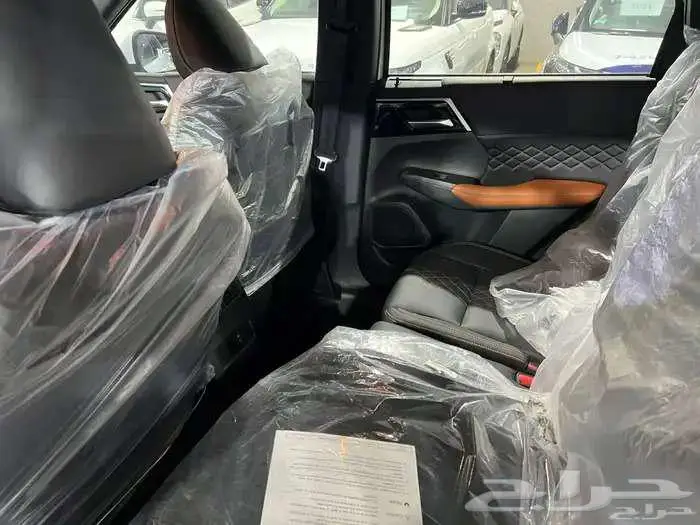 ميتسوبيشي اوتلاندر 2025 بريميوم ( كاش - تقسيط ) 10