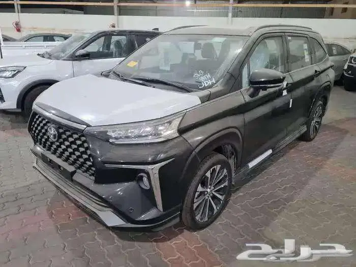 تويوتا فيلوز موديل 2025 باقل الاسعار 1