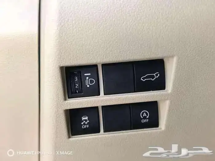 لاند كروزر GXRL4 ابيض 2023 22