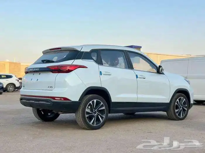 بايك X35 2025 11