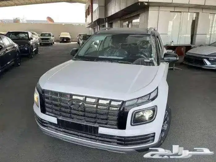 هونداي فينيو فل كامل بريميوم فتحة سقف 2024 عرض خاص 1