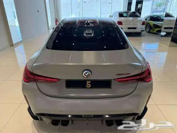 بي ام دبليو M4 CSL موديل 2023 5