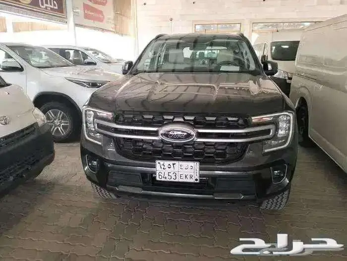 فورد ايفرست XLS ديزل 2024 ممشى 5000 كم فقط 2