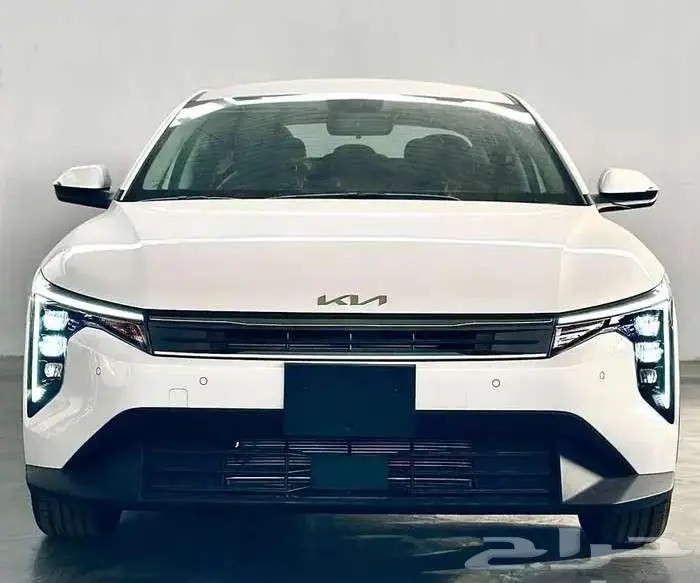 كيا K4 استاندر ونص فل بانوراما 2026 ابيض - متوفر ألوان 1