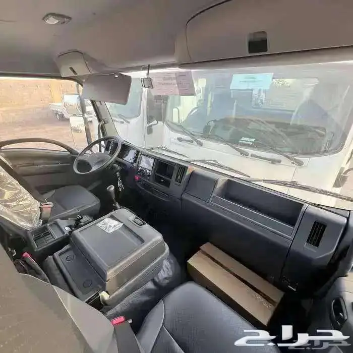 ايسوزو دينا 13 طن موديل 2025 4