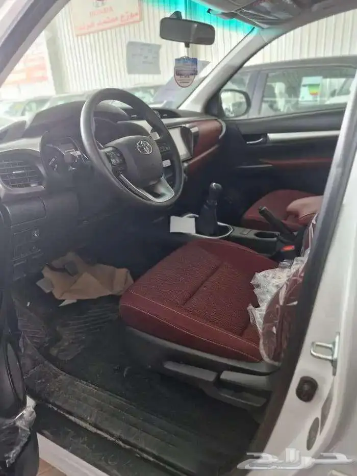 هايلكس غمارة GLX بنزين قير عادي 2025 13