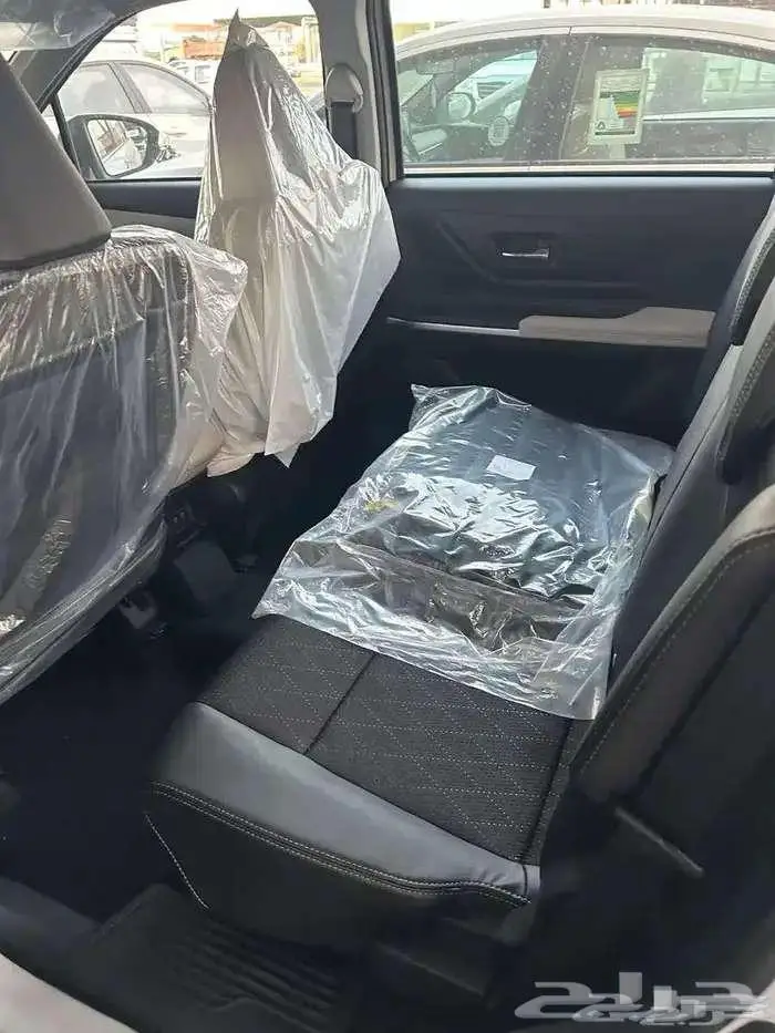 تويوتا فيلوز GLX موديل 2025 كاش واقساط 3