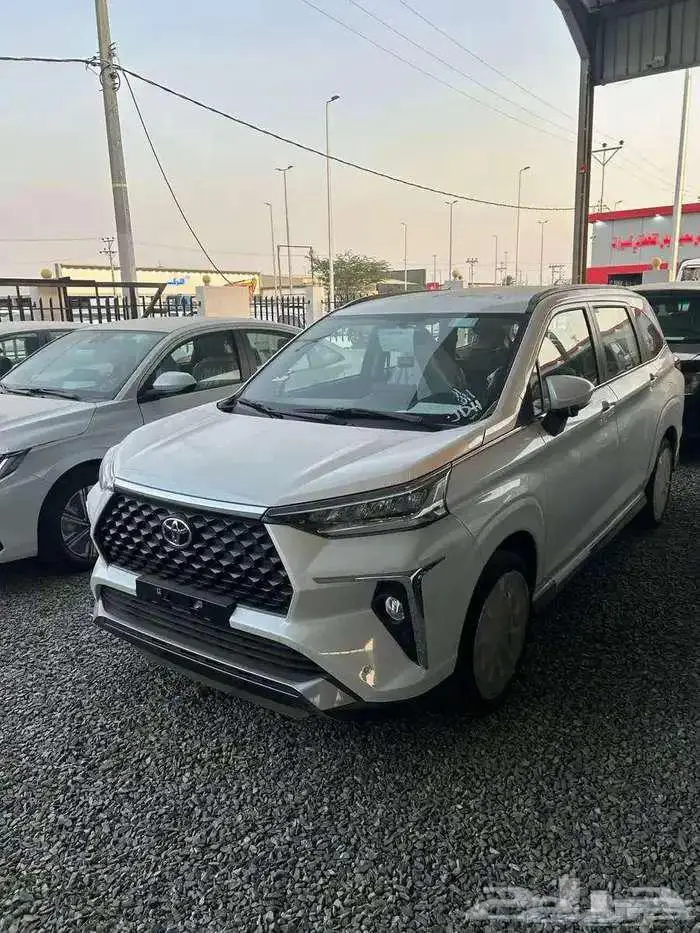 تويوتا فيلوز GLX موديل 2025 كاش واقساط 1