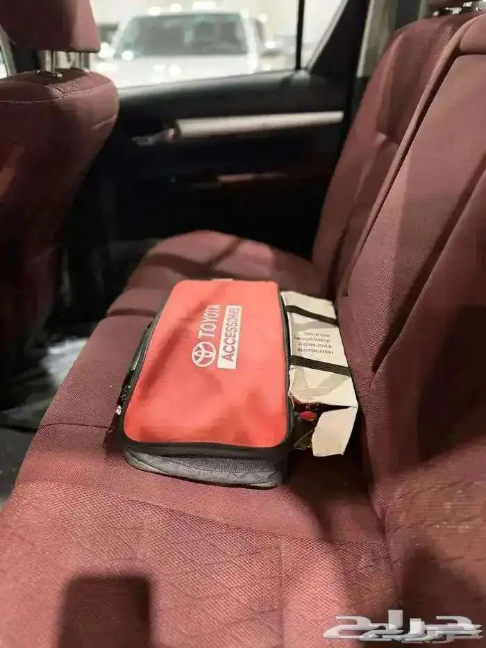 تويوتا هايلوكس موديل 2023 9