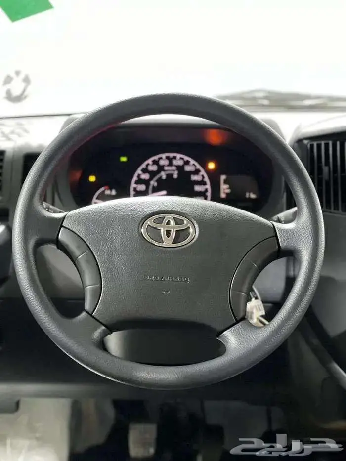تويوتا لايت إيس 2025   باص بضاعة عادي أوتوماتيك بنزين 3