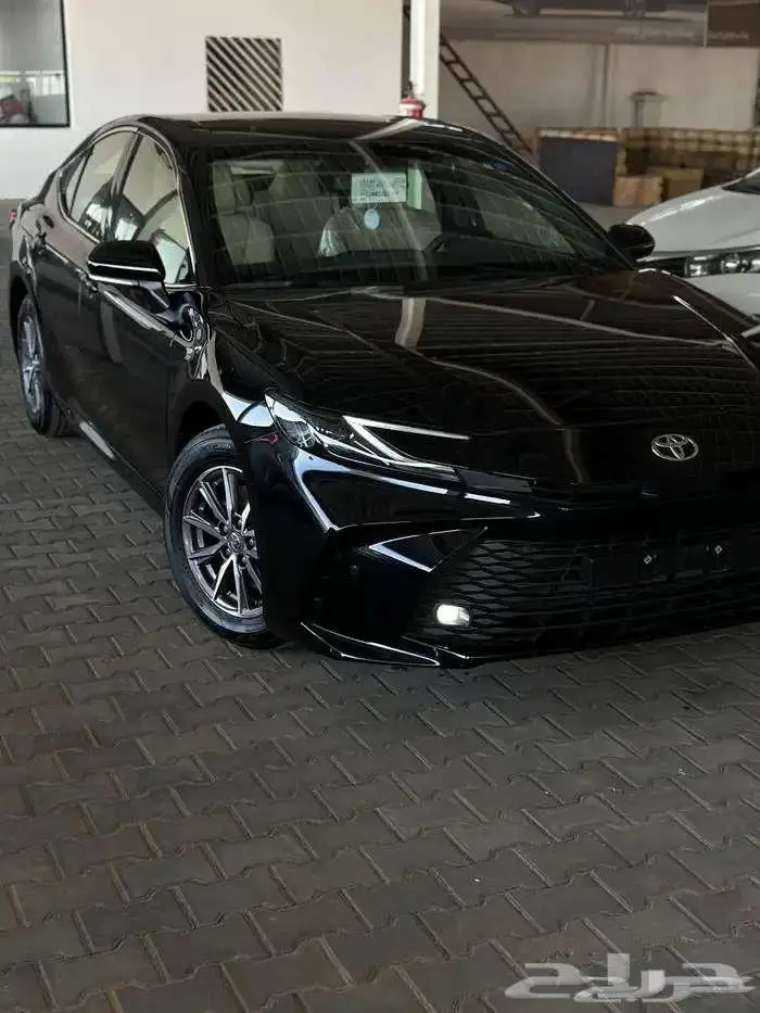 تويوتا كامري E ستاندر 2025 - toyota camry E standerd 4