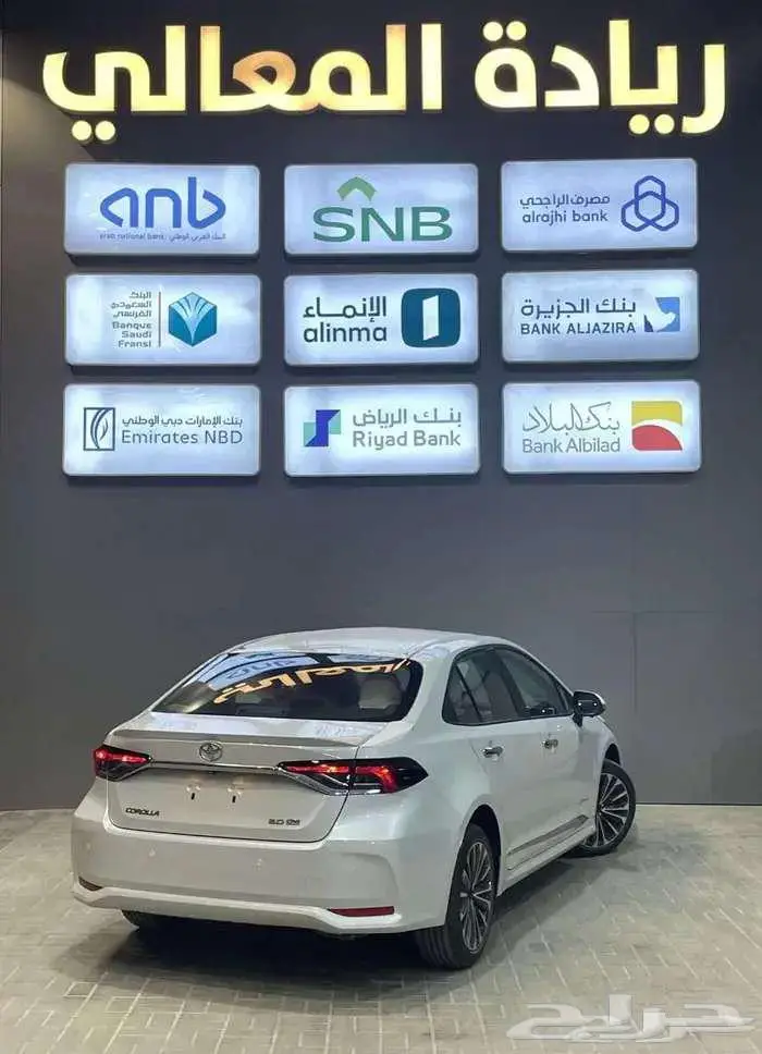 تويوتا كورولا 2.0 Xli فتحة بنزين 2025 1