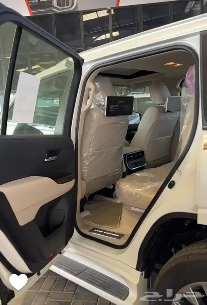 تويوتا لاندكروزرGXR فل كامل تنفس طبيعي بنزين مودل 2025 خليجي 11