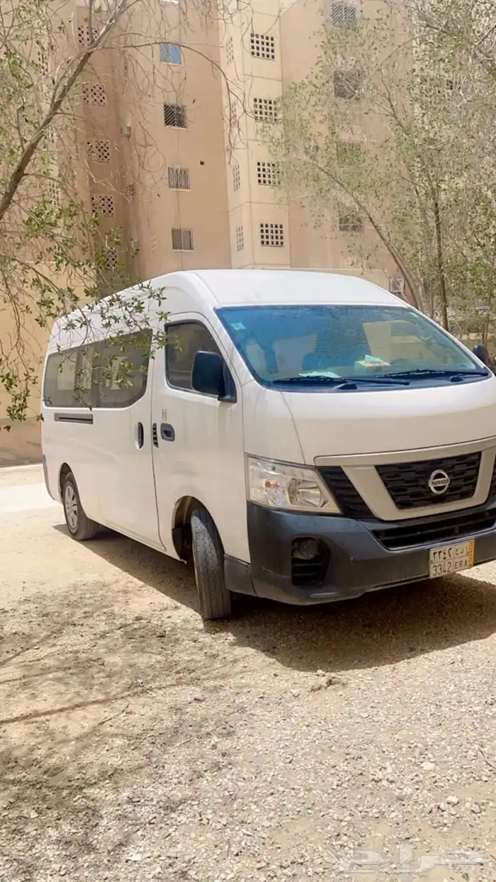 باص نيسان يورفان موديل 2020 مكيف ديزل للإيجار 0