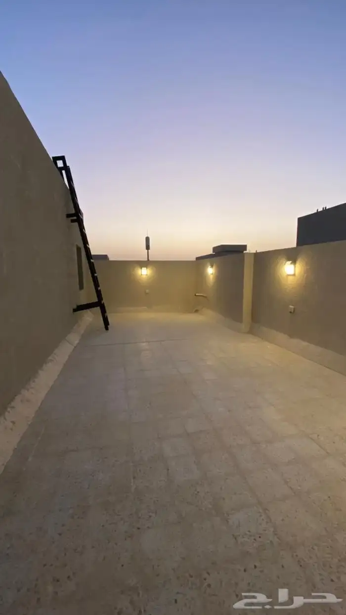 فيلا جديده للايجار شرق الرياض الجنادرية المشرقيه 350م 22