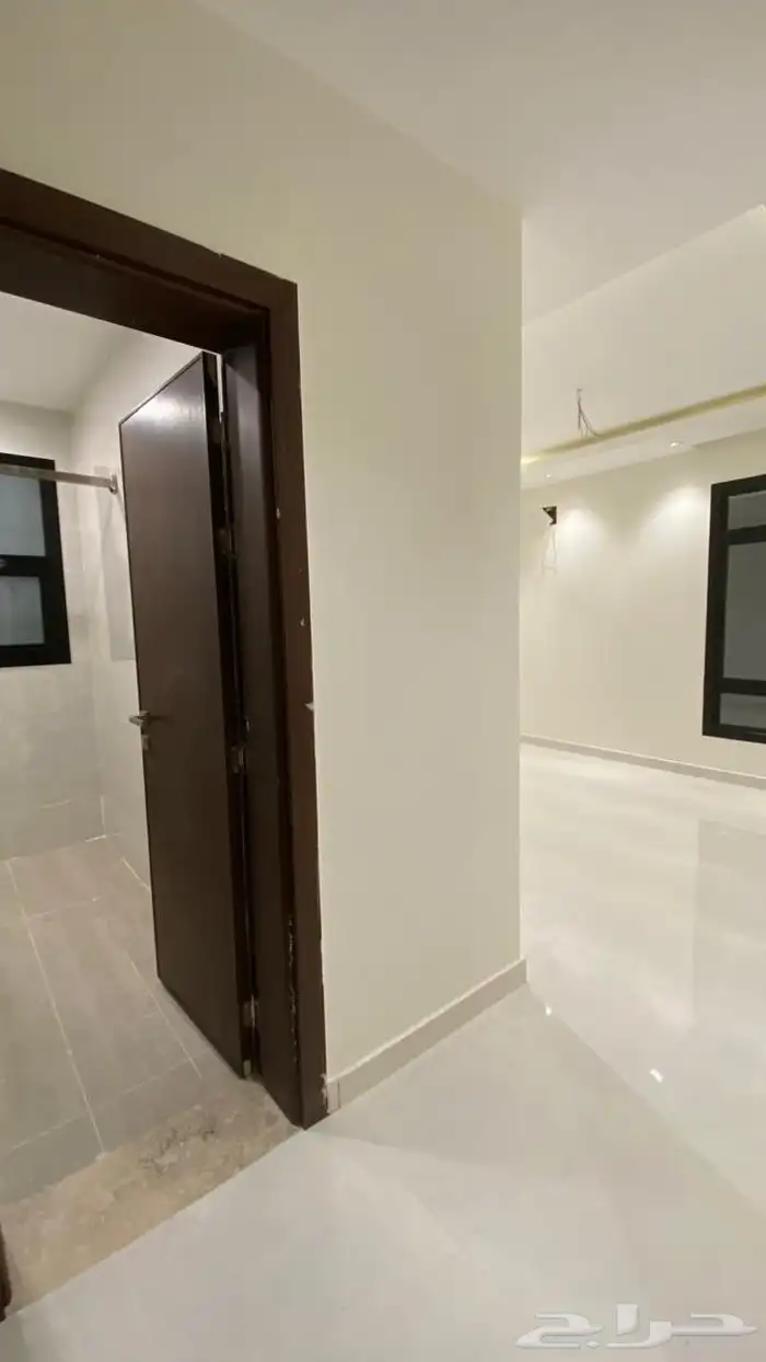 فيلا جديده للايجار شرق الرياض الجنادرية المشرقيه 350م 18