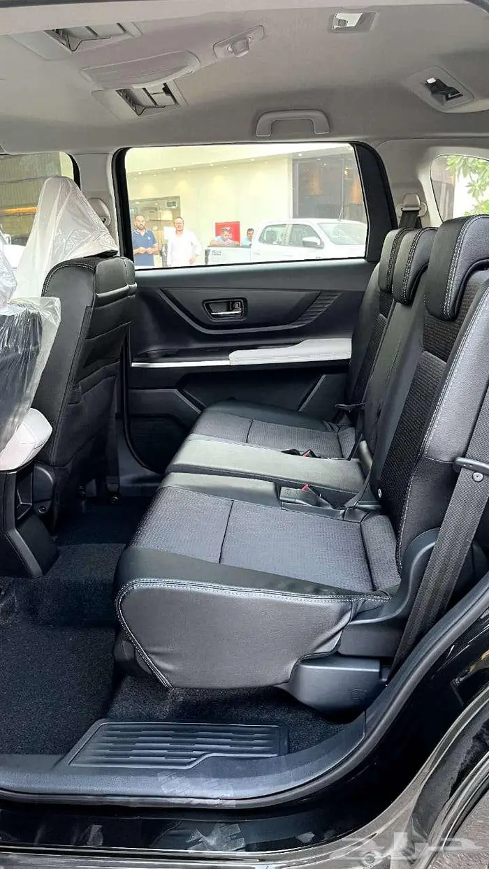 عرض خاص تويتا فيلوز 2025 كاش وتقسيط 8