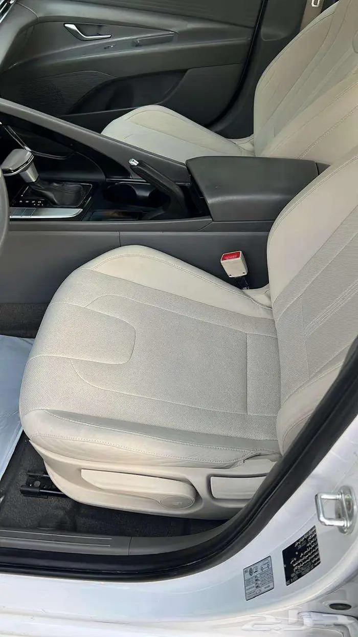 النترا 2022 بدي وكاله مالك واحد نظيف جدا 24